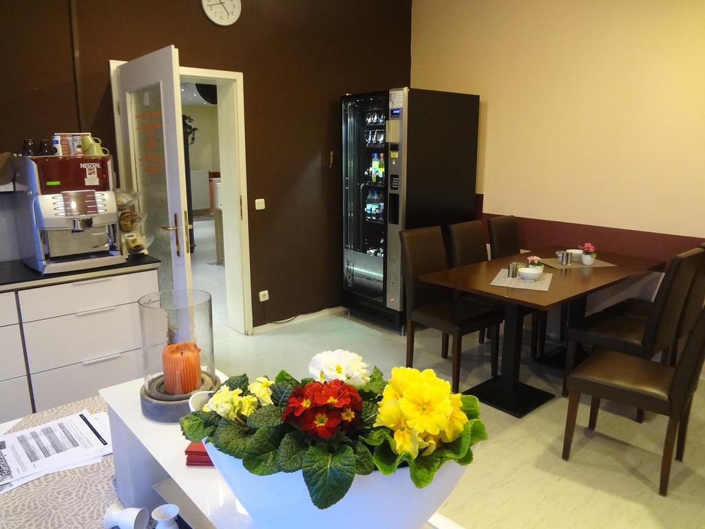 Hotel Amy Ratisbonne Extérieur photo